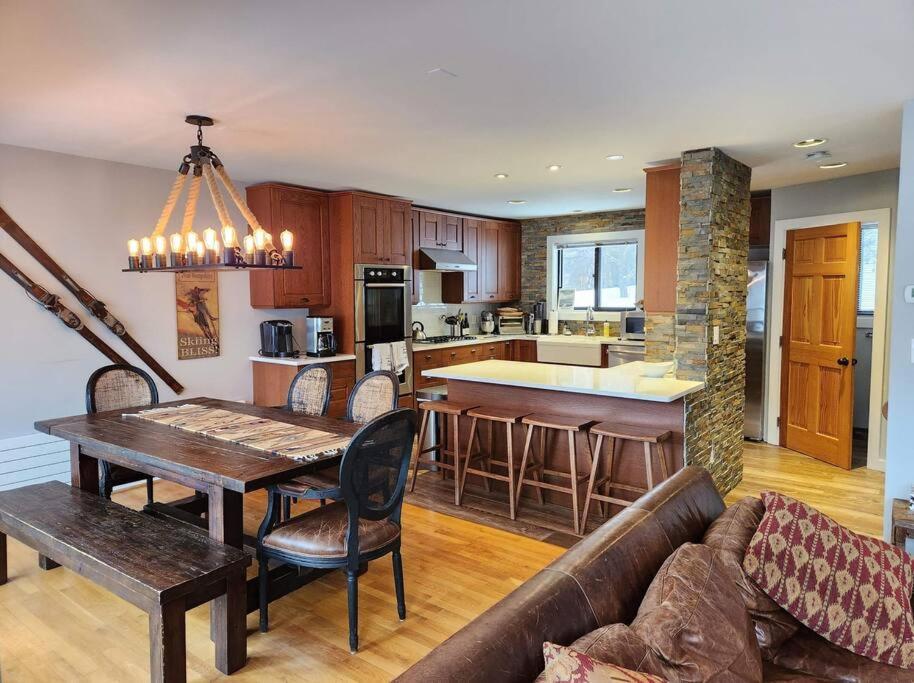 Chalet White Mountain Vista! Lincoln